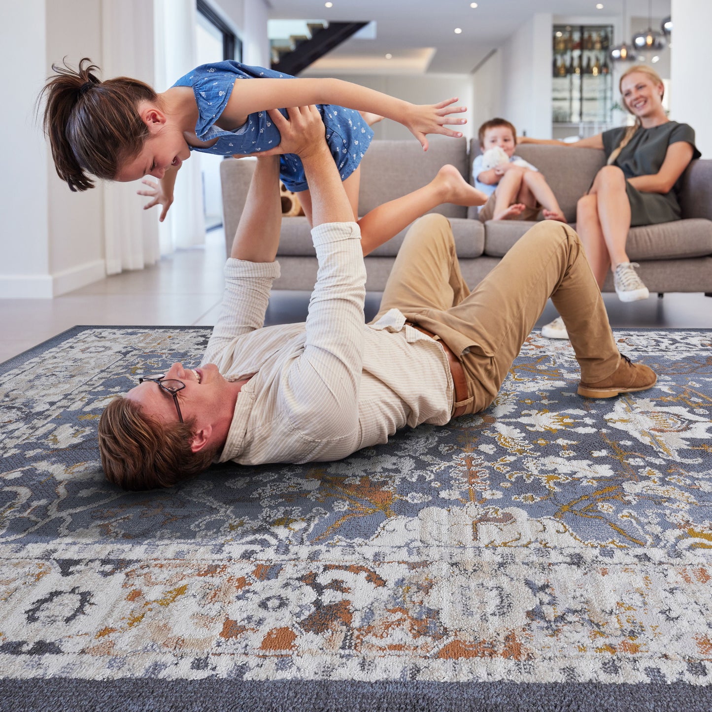 Traditional Non-Shedding Living Room Bedroom Dining Home Office Stylish And Stain Resistant Area Rug