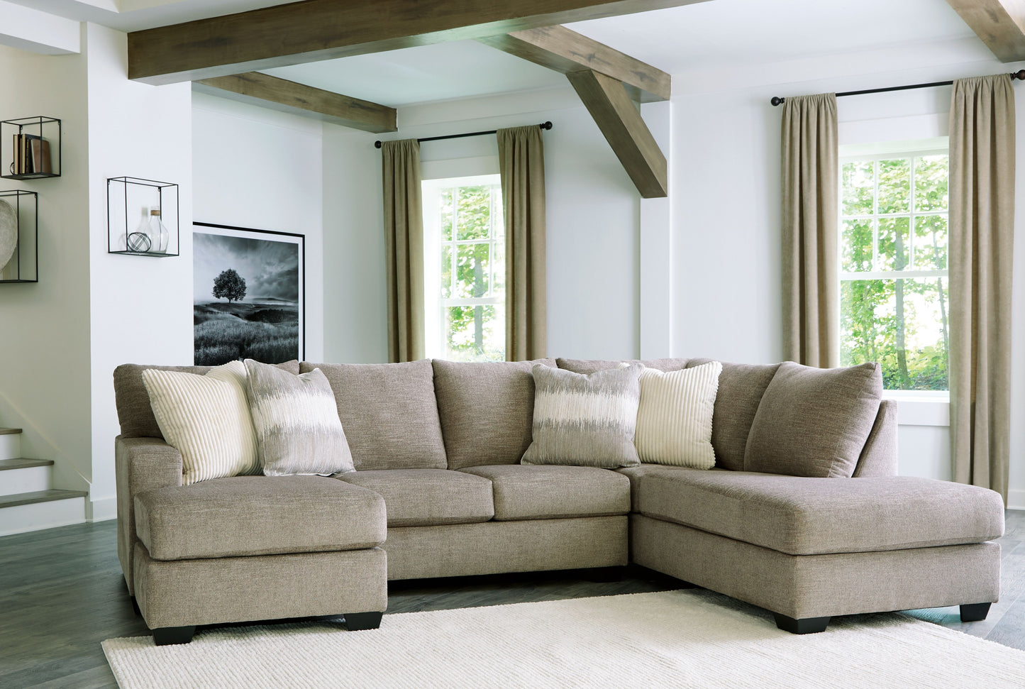 Creswell - Sectional Set