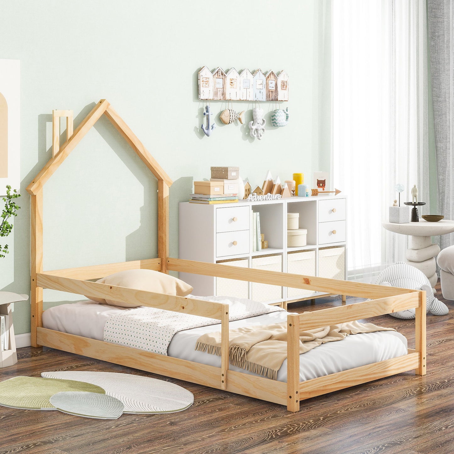 Wood Bed With House Shaped Headboard Floor Bed With Fences