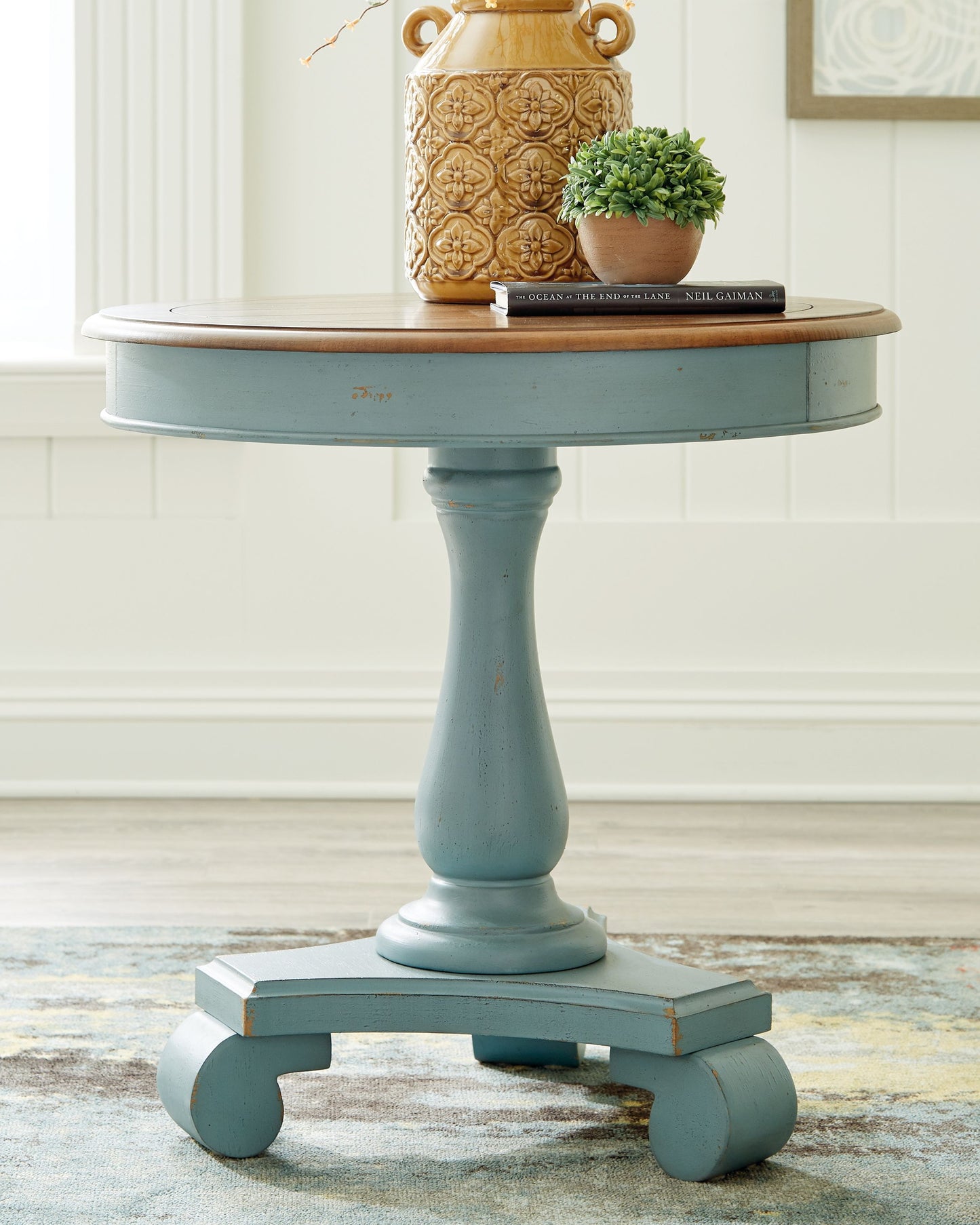 Mirimyn - Accent Table