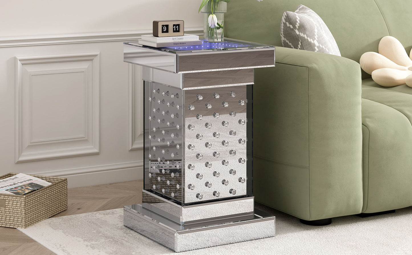 Square Mirrored End Table With Led Lights, Modern Side Table With Crystal Inlay For Living Room