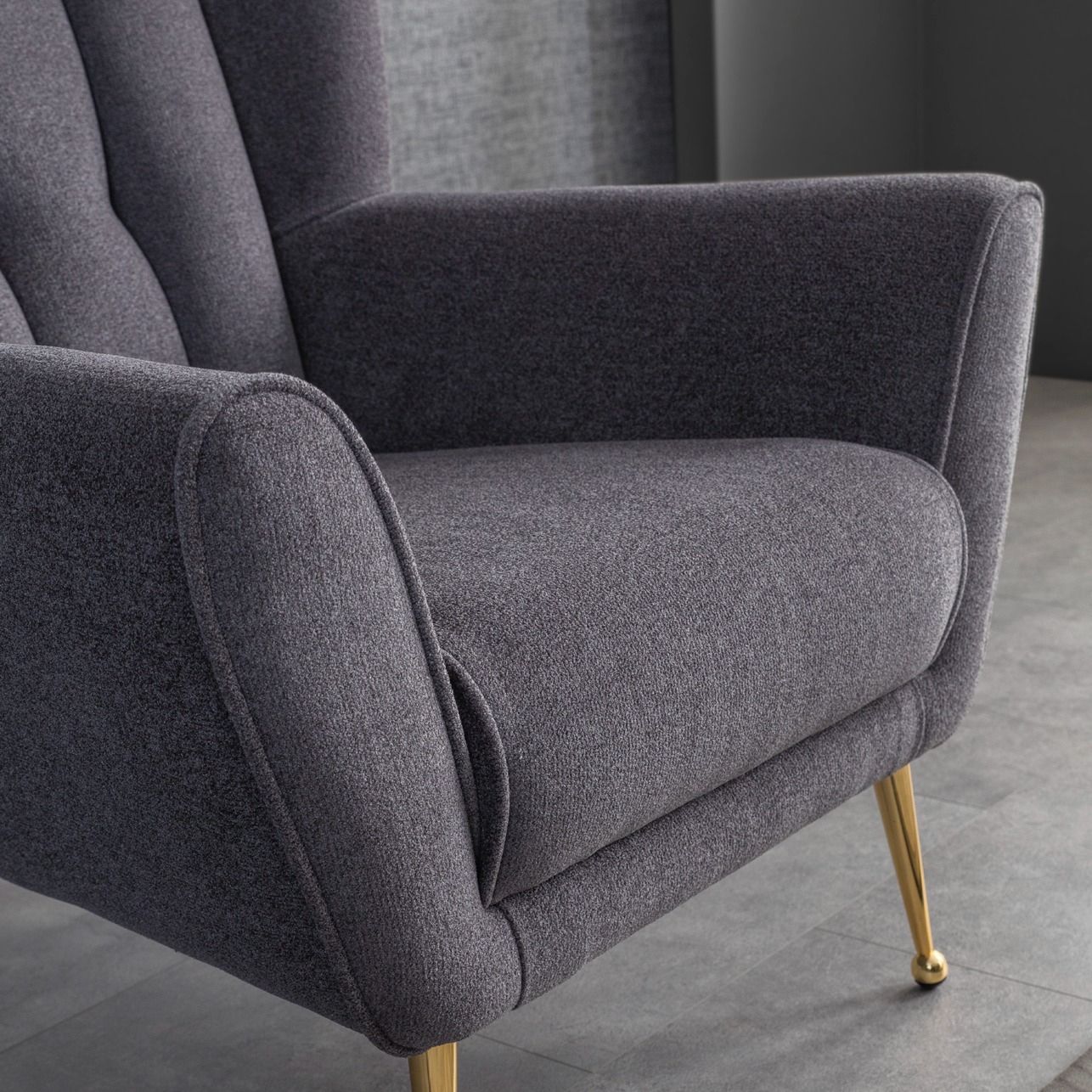 Gianna - Mid-Century Modern Tufted French Boucle Armchair