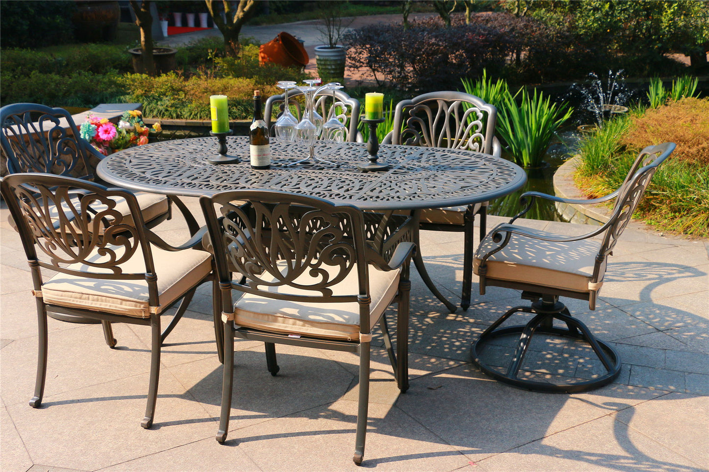 Oval Aluminum Dining Set With Cushions