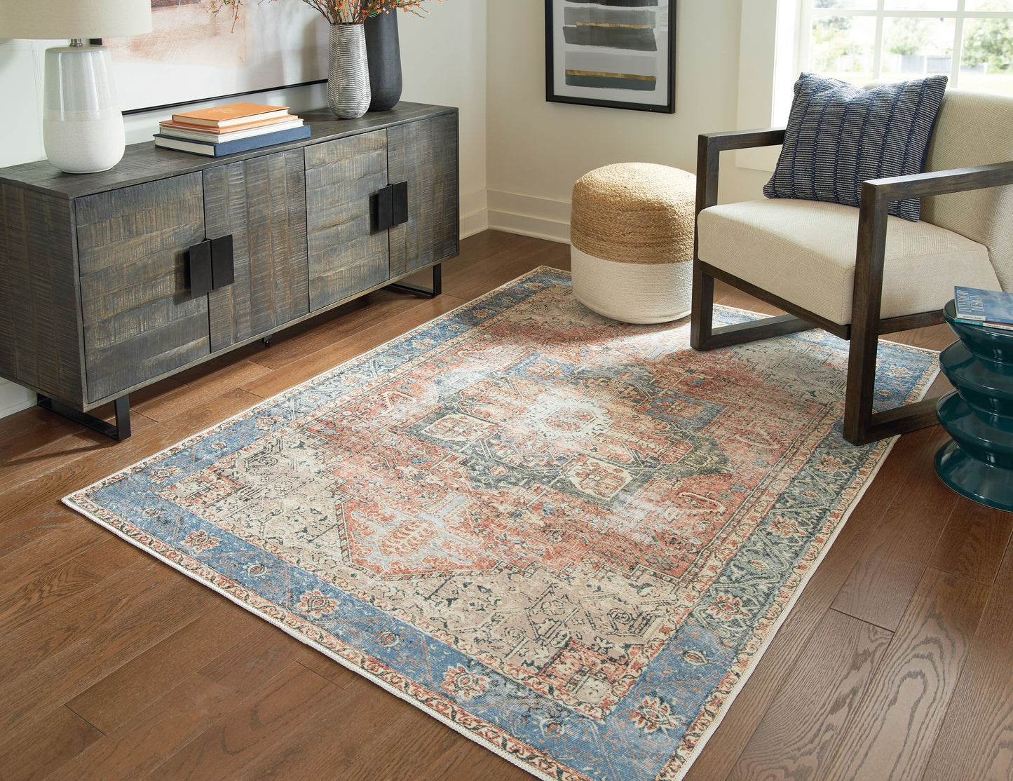 Hartton - Multi - Medium Rug