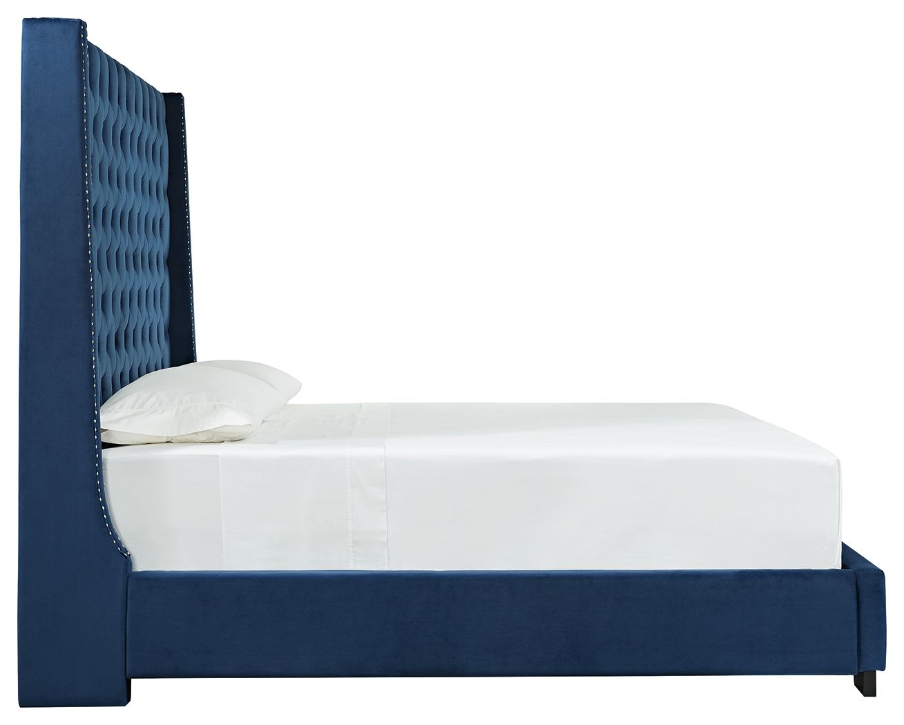 Coralayne - Upholstered Bed