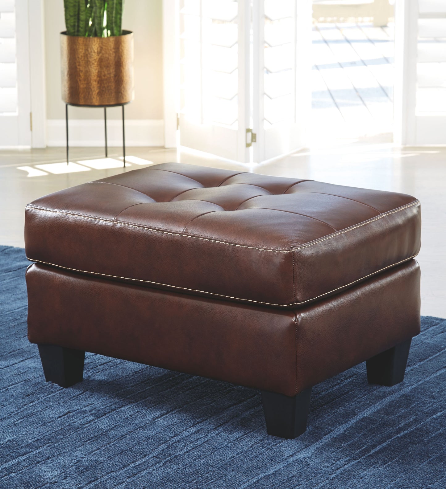 Altonbury - Chair, Ottoman