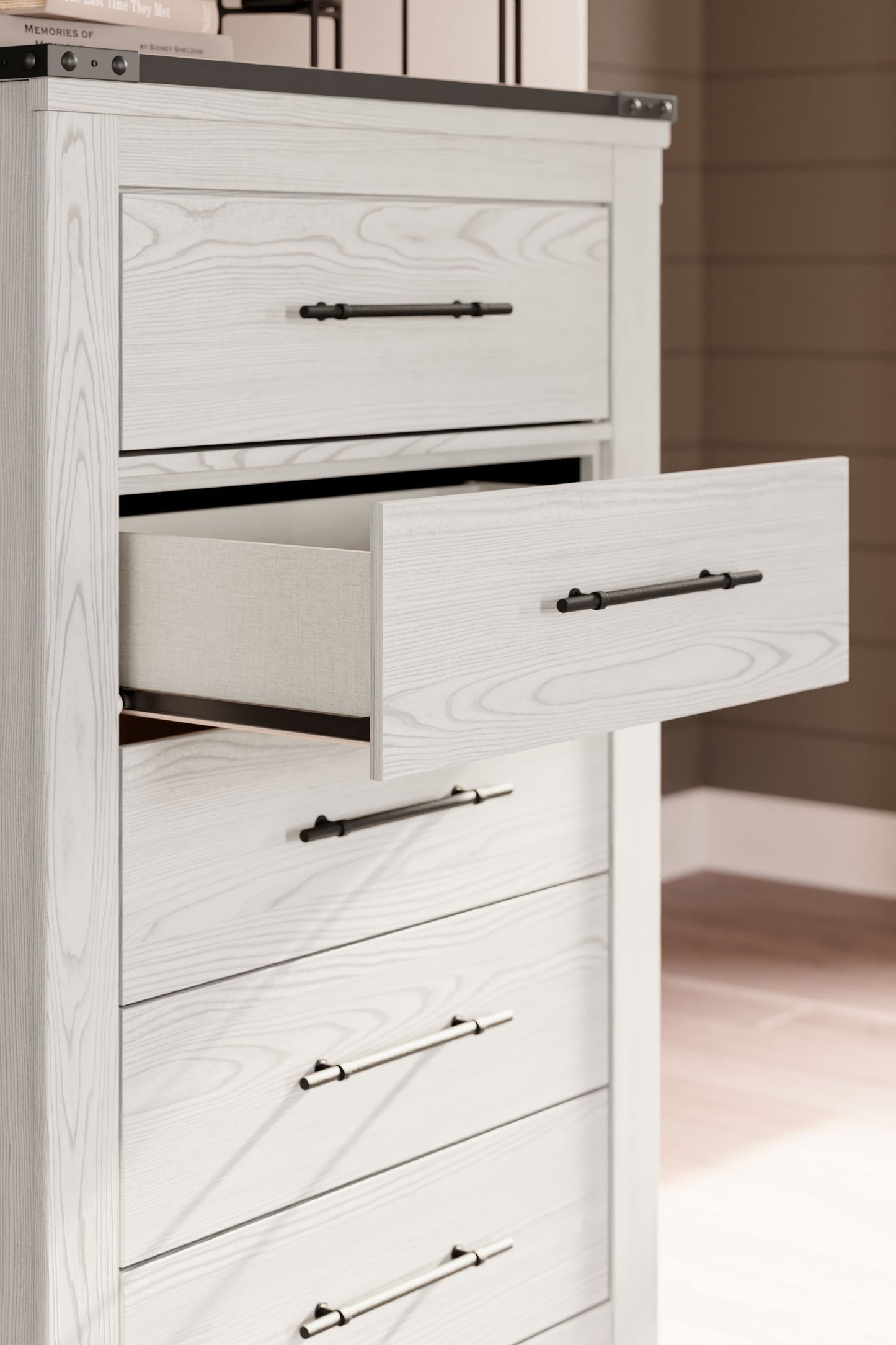 Schoenberg - White - Five Drawer Chest