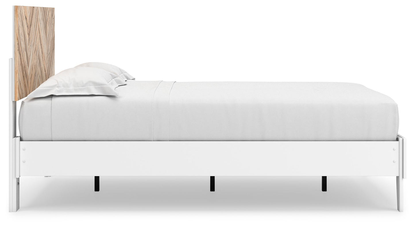 Piperton - Panel Platform Bed